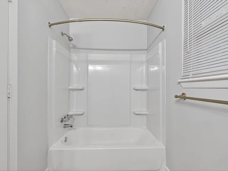 The Landing Townhomes — Photo 43