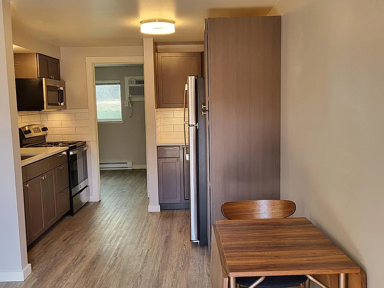 1415 W 9th Ave #3 — Photo 11