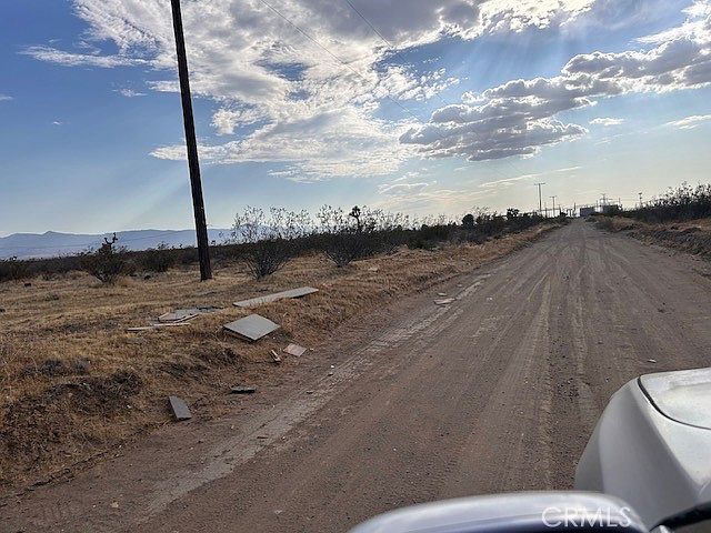 2nd image of 0 Lilac Rd