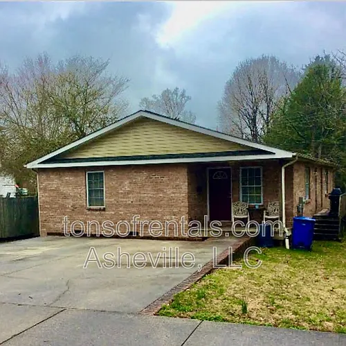 203 W Jordan St Photo 1