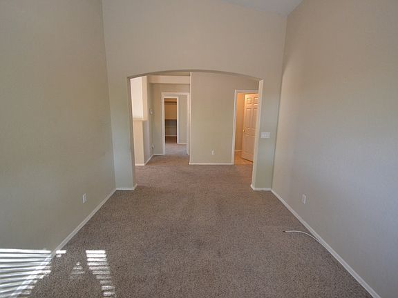 3rd image of 7229 W Discovery Dr