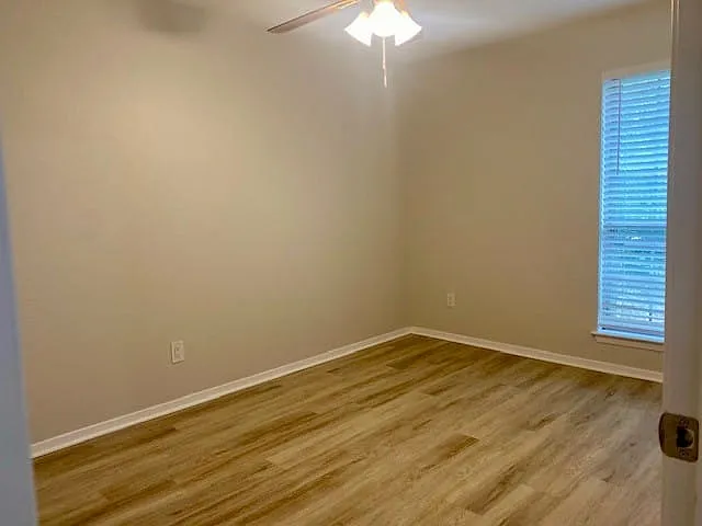 2714 Buffalo Dr — Photo 10