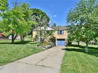 126 Cornwallis Dr, McKeesport, PA