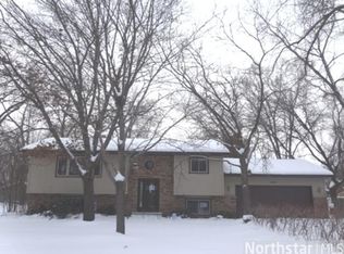 2140 112th Ave NW, Coon Rapids, MN 55433