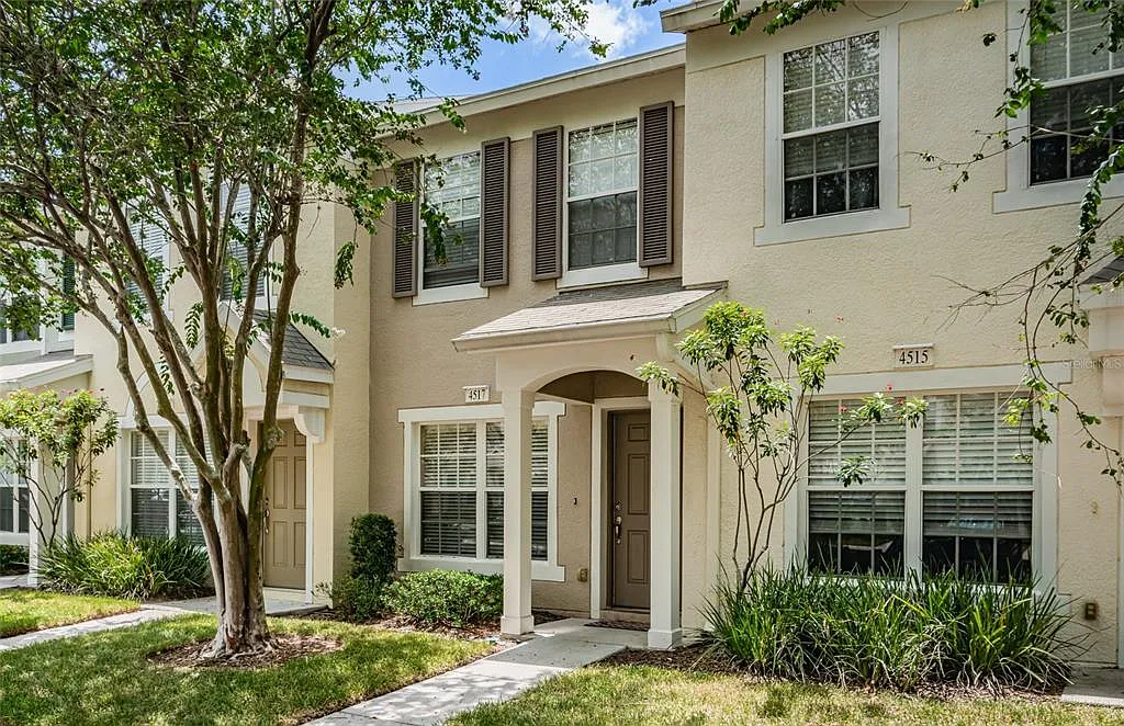 2 bed, 2.5 bath, 1110 sqft, $1,650 — Photo 3