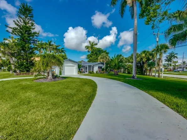 1236 El Dorado Pkwy E, Cape Coral, FL 33904