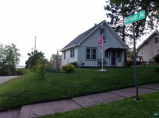 2852 W 6th St, Duluth, MN 55806