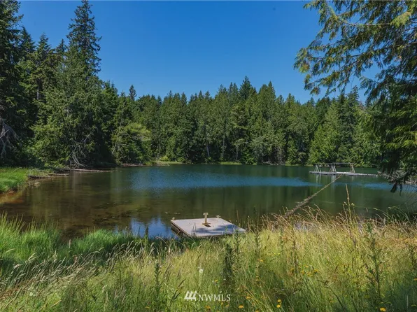 1192 Black Point Road, Brinnon, WA 98320
