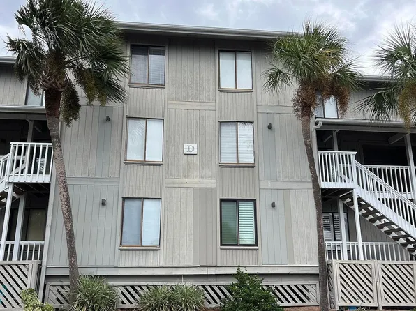 5 Cedar Reef Dr Unit D204, Saint Helena Island, SC 29920