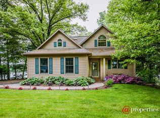 48647 Howard Dr, Lawrence, MI