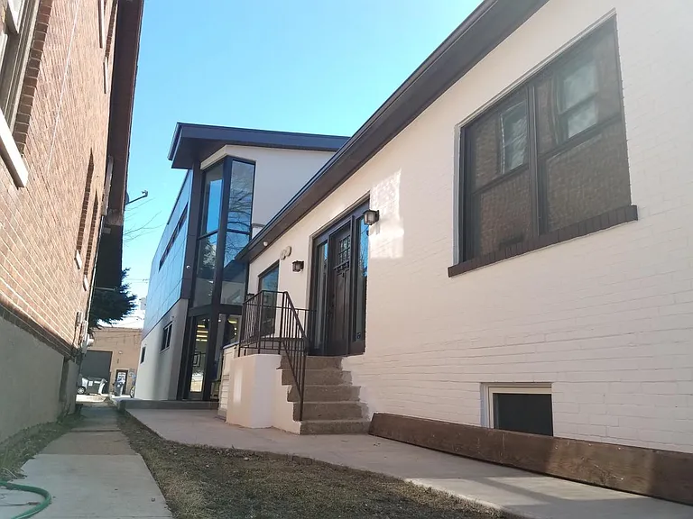 2115 Dewey Ave #A — Photo 40