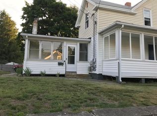 38 Arthur St, West Warwick, RI 02893