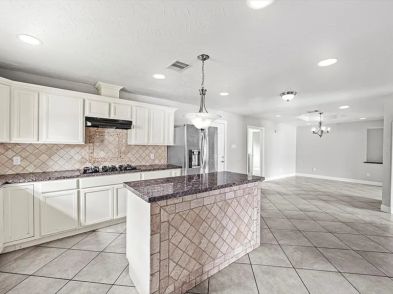 1209 Dogwood Dr — Photo 17