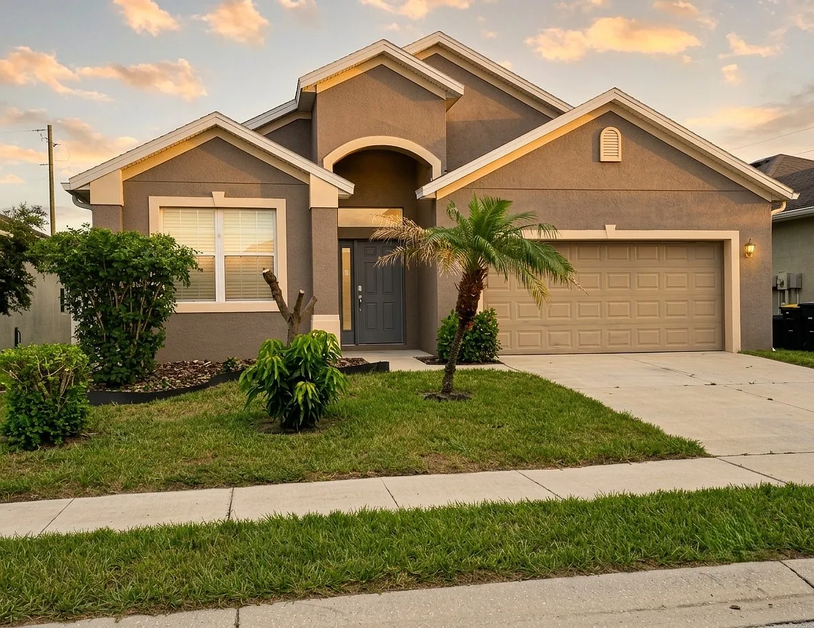 4 bed, 1883 sqft, $2,300 — Photo 3