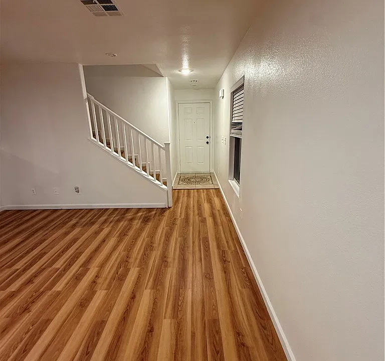 8217 Time Machine Ave
