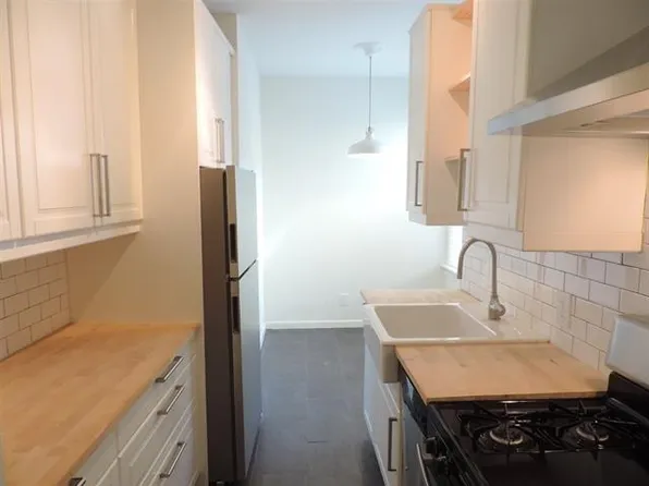 135 Van Wagenen Ave APT 4A, Jersey City, NJ 07306