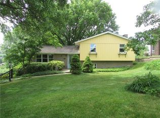 126 Ray Dr, Rostraver Township, PA 15012