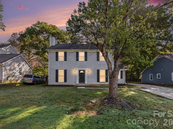 12631 Delman Ln, Pineville, NC 28134