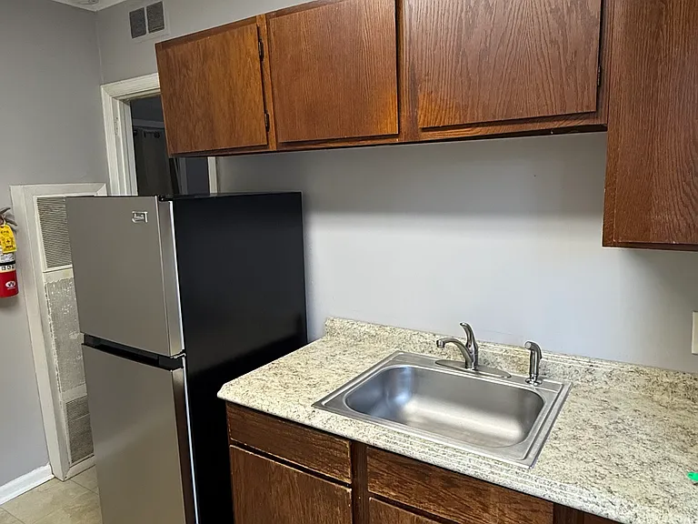 7 Bedford Ln #9 — Photo 5