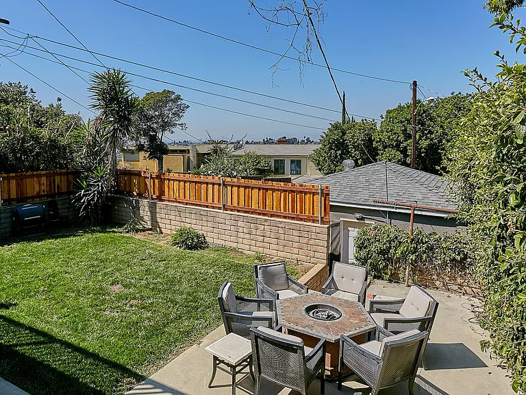 1603 Sargent Pl — Photo 20