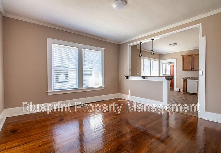 644 Alabama Ave SW — Photo 4