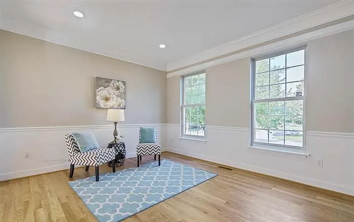 4 bed, 2900 sqft, $3,995 — Photo 3
