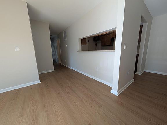 5th image of 1011 S 2nd STREET #11