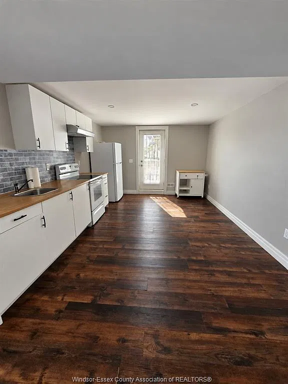 2 bed, $1,700 — Photo 3