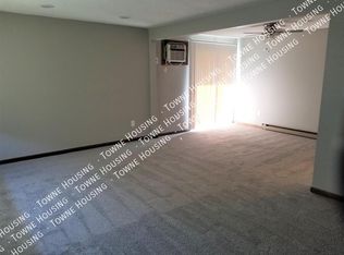 6305 Robinson Rd APT 6, Lockport, NY 14094