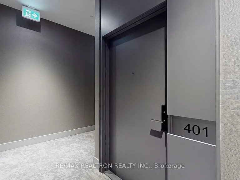 285 Dufferin St #401 — Photo 4