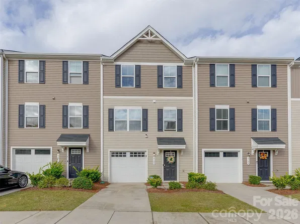 6105 Cutwater Cres, Charlotte, NC 28269