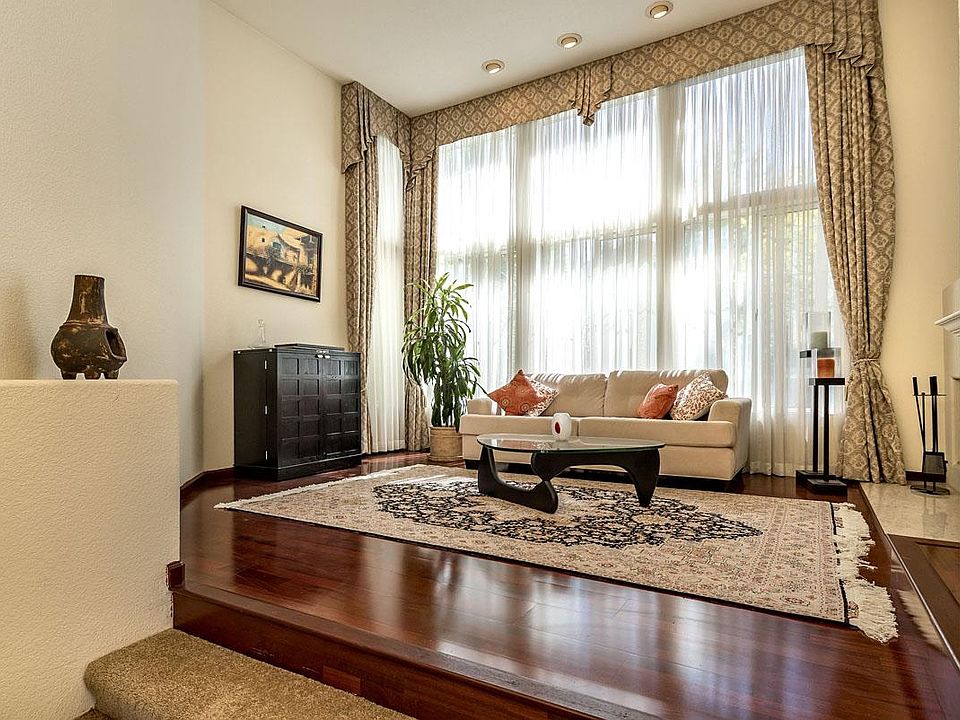 1st image of 425 Navaro Way Unit 109