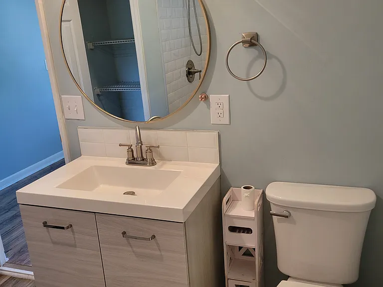 4153 Athens Ave — Photo 9
