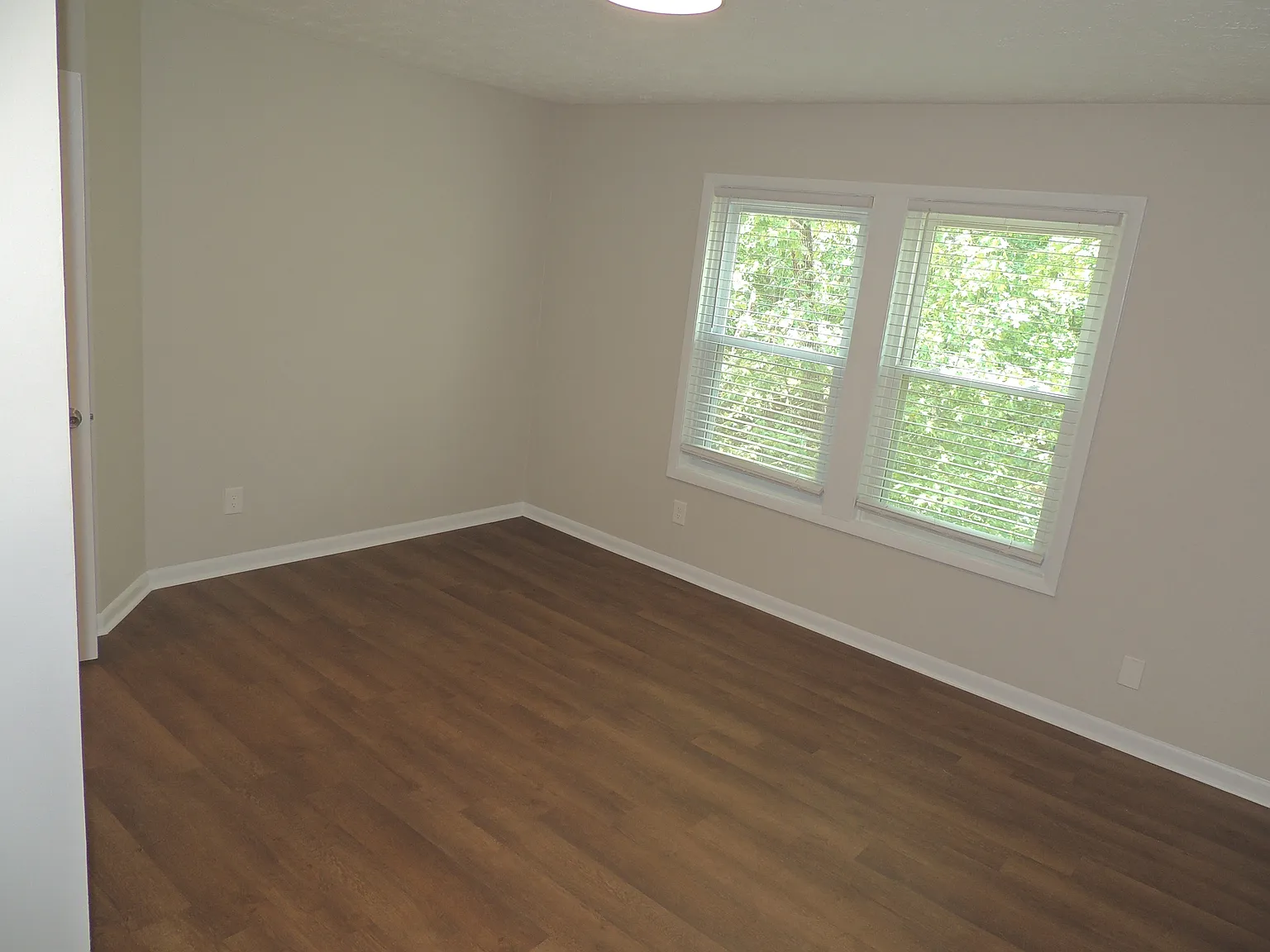 1006 Wood Creek Drive #8 - 1 — Photo 4