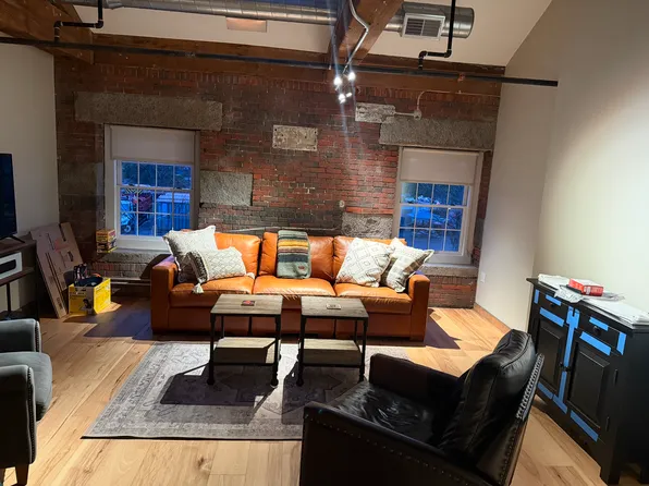58 13th St, Charlestown, MA