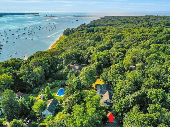 215 Grant Street, Port Jefferson, NY 11777