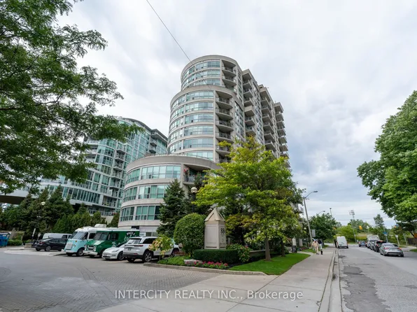 88 Palace Pier Ct #907, Toronto, ON M8V 4C2