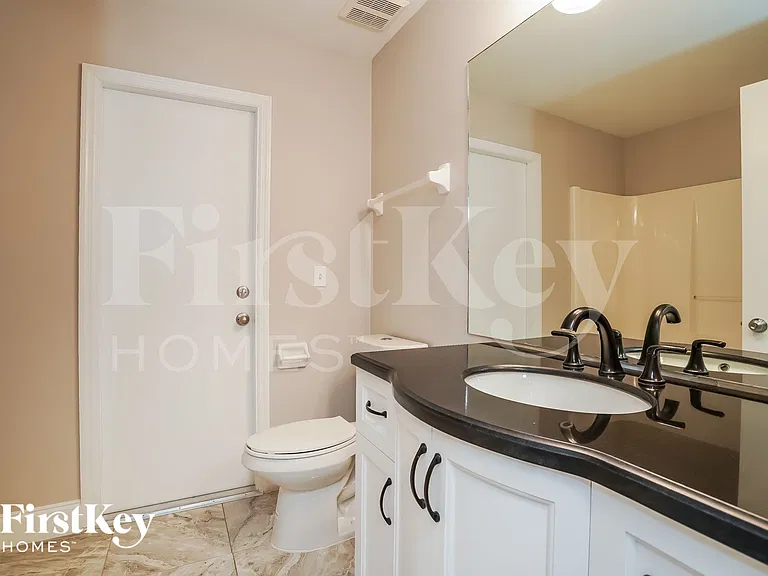 5003 Barth St — Photo 10
