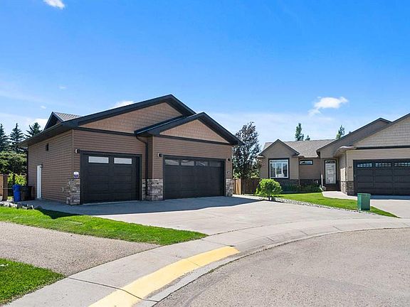5th image of 24 N Vermont Close