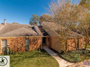 11084 Red Oak Dr, Baton Rouge, LA 70815