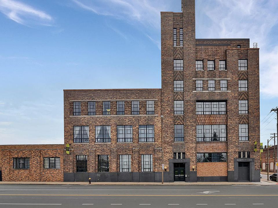 1st image of 1720-1724 Chouteau Ave #207