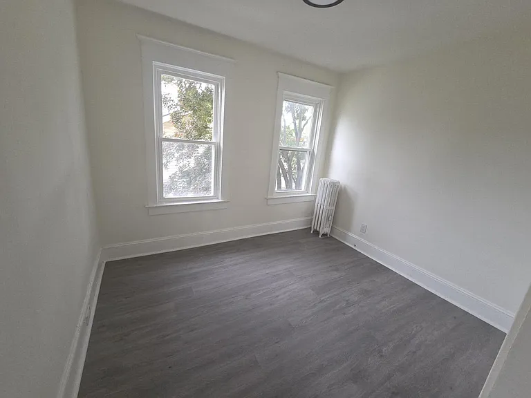 242 S Cook Ave — Photo 7