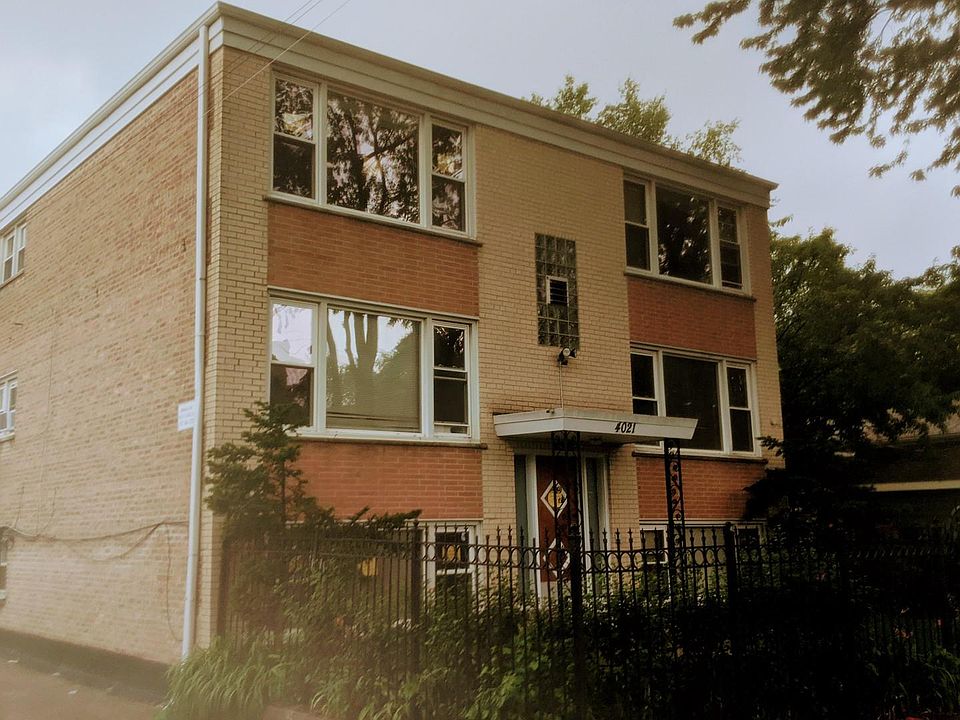 1st image of 4021 W Belle Plaine Ave