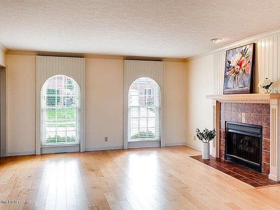 5th image of 7505 Jennifer Pl
