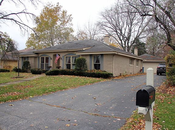 2nd image of 12332 S Cheyenne Dr
