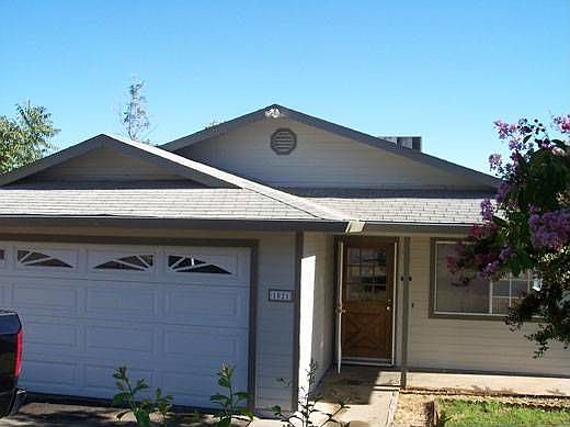 1st image of 1021 Feather Ave