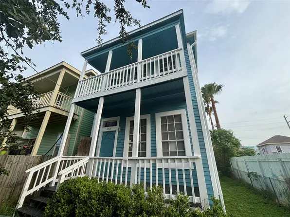 3410 Sealy St, Galveston, TX 77550