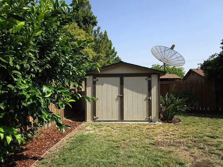 185 Richard Pl — Photo 10