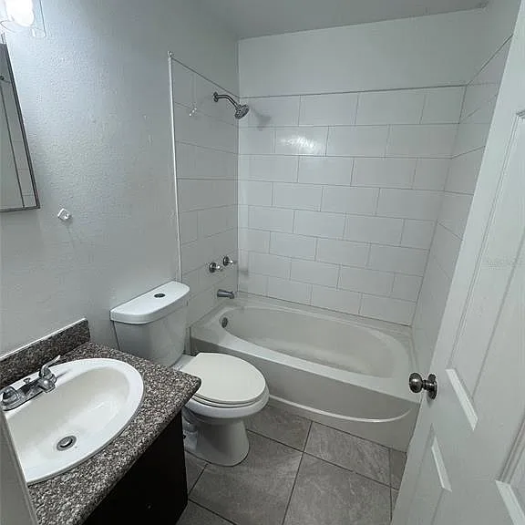 1197-1197 Bentley Rd #3 — Photo 12