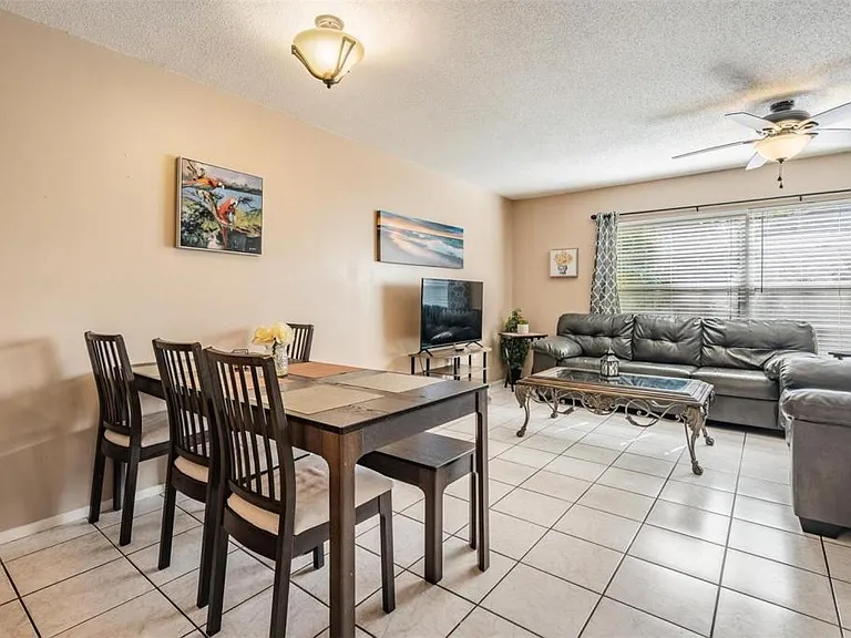 14631 Lake Forest Dr — Photo 3